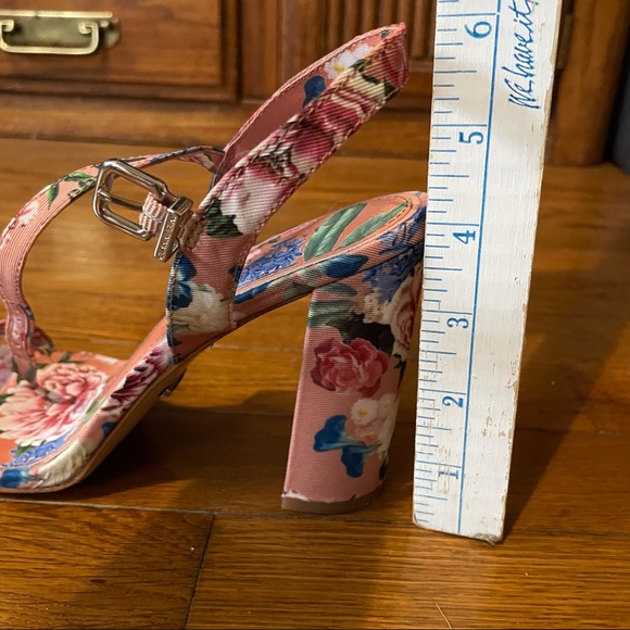 Floral block heels - Picture 10 of 10